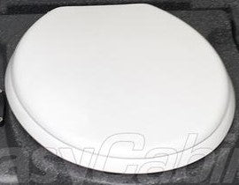 Toilet seat for Re-Circulating flush toilet tank